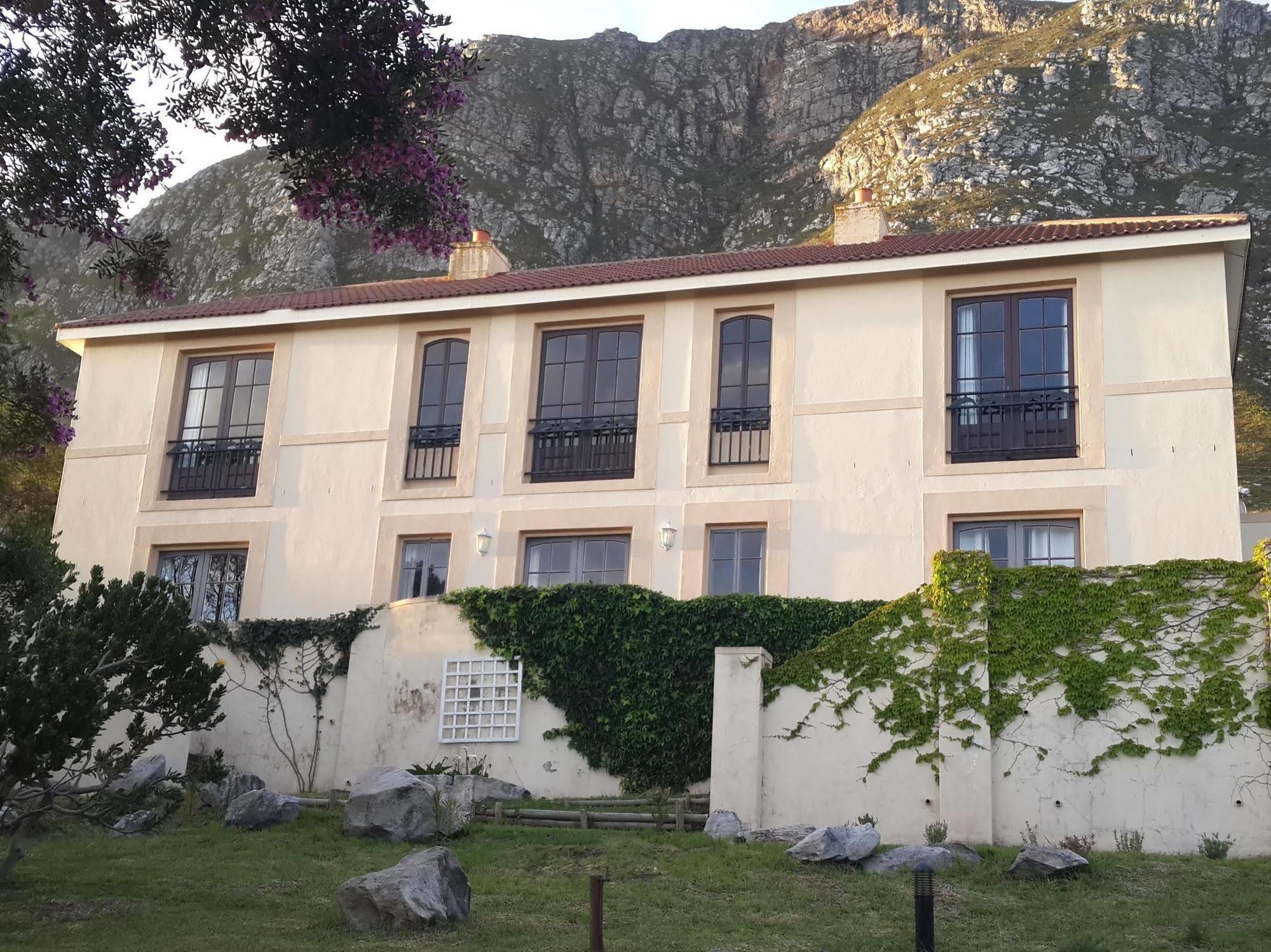 Bucaco Sud Guest House Bettys Bay Exterior photo